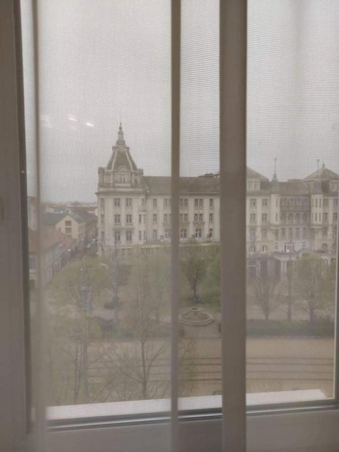 Alfoeldi Palace Apartman Дебрецен Экстерьер фото