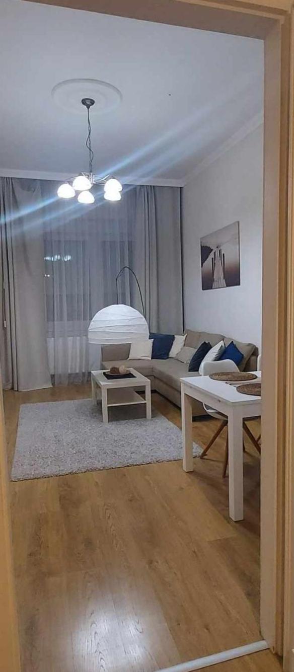 Alfoeldi Palace Apartman Дебрецен Экстерьер фото